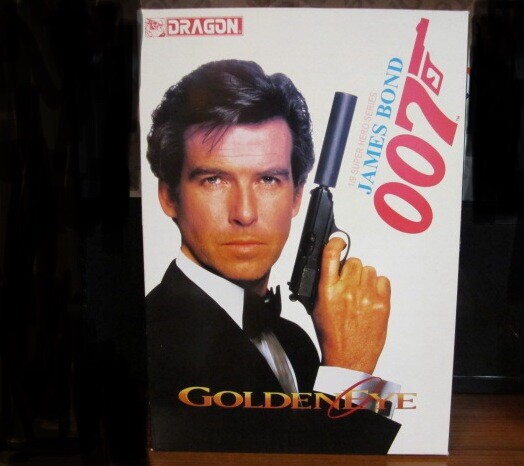 007 James Bond / PIERCE BROSNAN . GOLDENEYE 1/9 Action