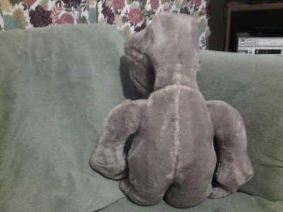 VINTAGE ET E T PLUSH 23