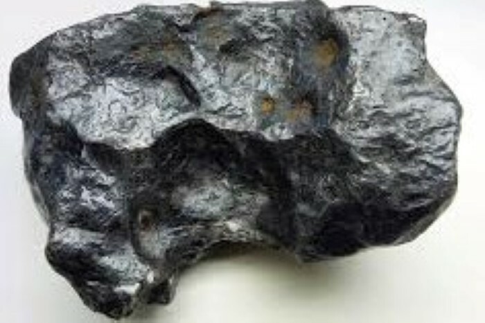 IRON NICKEL METEORITE PIECE METEOR SPECIMEN SPACE ROCK ASTEROID SHARD