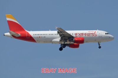 PHOTO  AEROPLANE AIRBUS A320-214 'EC-JSK' IBERIA EXPRESS C/N 2807. BUILT 2006. A