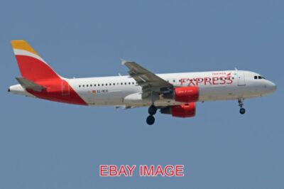 PHOTO  AEROPLANE AIRBUS A320-214 'EC-MCB' IBERIA EXPRESS C/N 1125. BUILT 1999. A