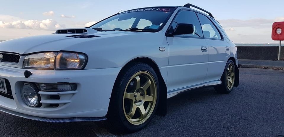 Subaru impreza 1 8