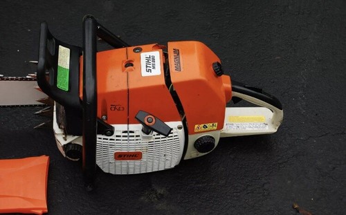Stihl MS880 chainsaw 28