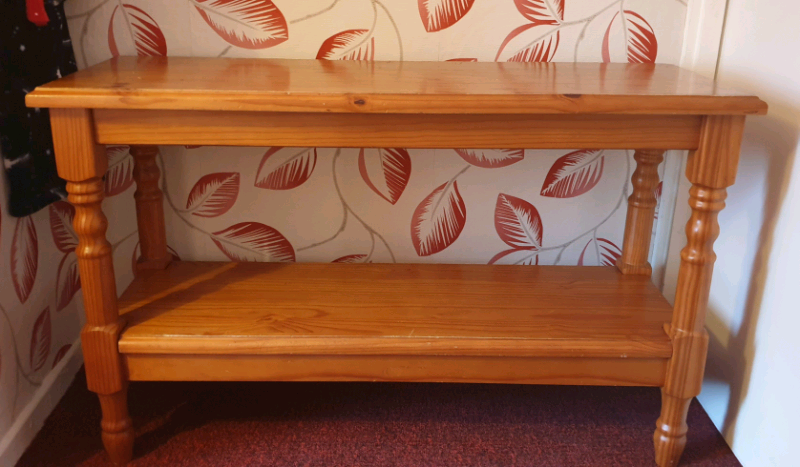 Solid wood console table in Hodge Hill West Midlands 