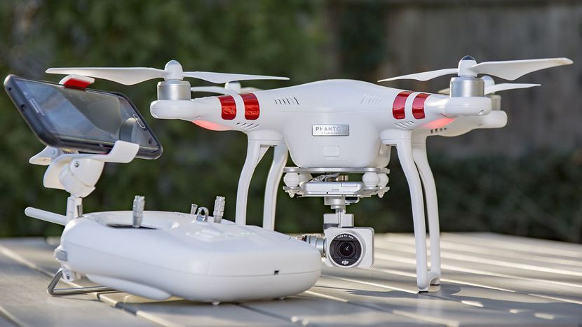 DJI PHANTOM3 STANDARD 新品 miyakou28 DJI PHANTOM3 STANDARD の開封からフライトまでをご紹介