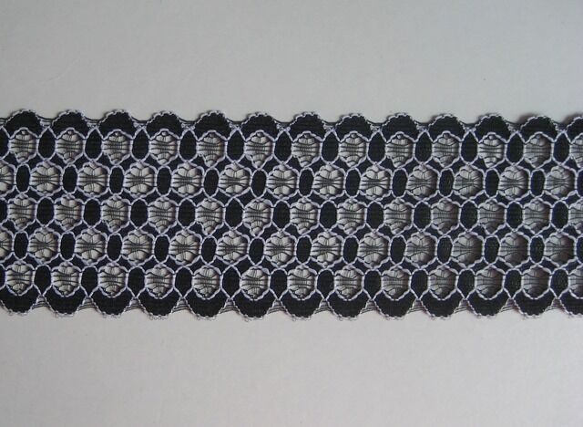 Craft-sewing-lace "new Stock" 10mtrs X 40mm Black / White Waffle Design Lace