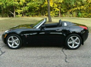 2006 Pontiac solstice MINT! CERTIFIED, QUICK SALE. NEED GONE!!!!