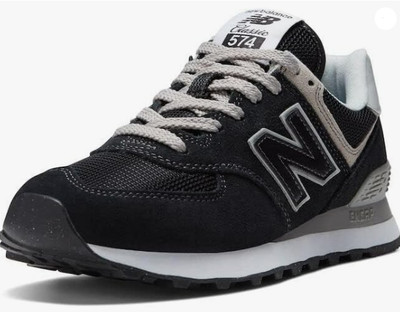 New Balance Women's 574v2 Trainers Black/White 8.5