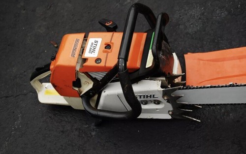 Stihl MS880 chainsaw 28