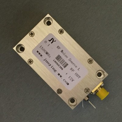 1.5GHz Noise Generator Spectrum Analyzer Tracking Source Shield Source RF Signal