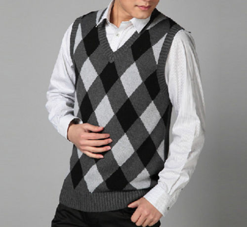 Hot sale Men's Fashion V-neck argyle plaid knit Sweater vest