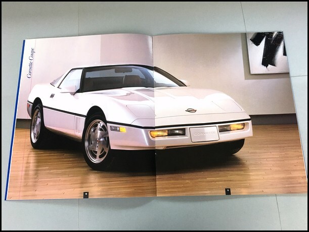 1989 Chevrolet Corvette 28-page Dealer Sales Brochure Catalog -  Chevy