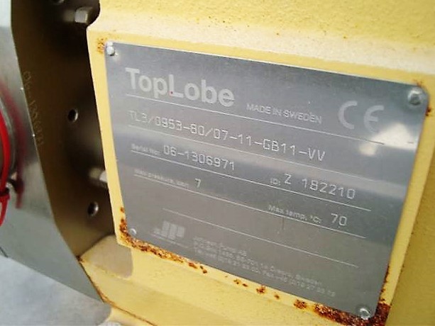 CFS Agitated Hopper with Positive Displacement Pump 2500 L Capacity