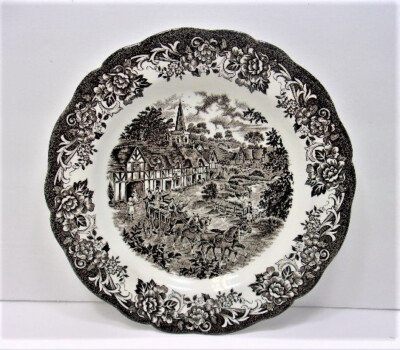 Royal Staffordshire J & G Meakin 10  Dinner Plate ''Stratford Stage'' (1 Plate)
