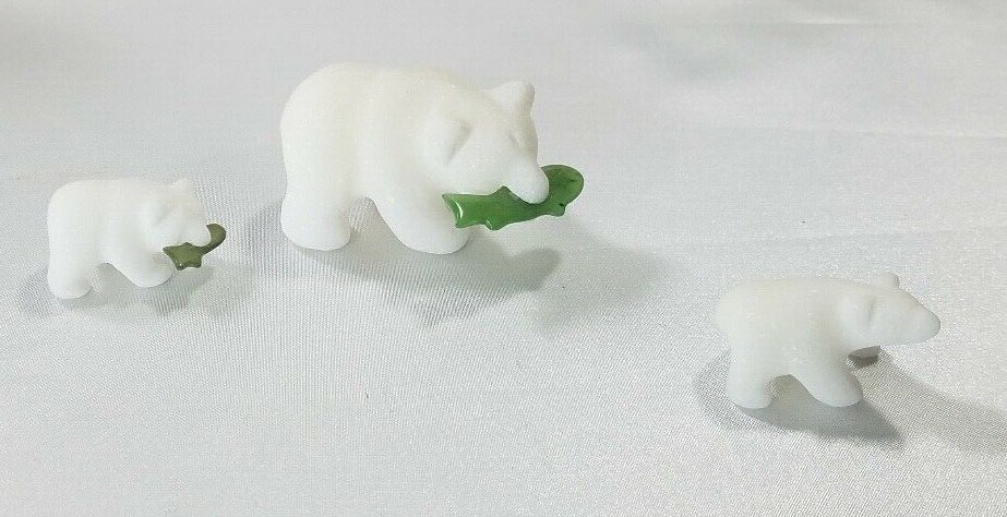 White Marble Grizzly Bear Family Figurines Hand Carved Cassiar Jade Fish Polar
