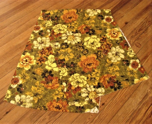 Vintage MCM Barkcloth Fabric 2 Yds Over-sized Garden Floral Print