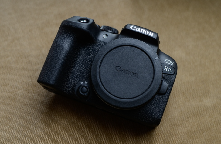 CARON - EOS R10 極美品 s-l1200.jpg