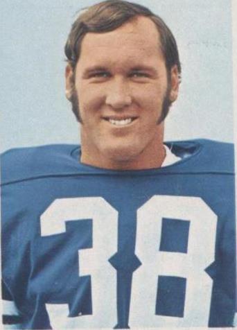 1972 The Wonderful World of Pro Football USA Player Stamps Larry Smith #194