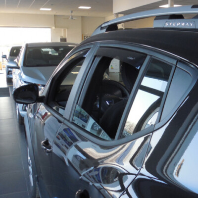 Deflettori Antivento Peugeot 208 5 Porte 2012-2019 - Fumé | Coppia Anteriore Originale - Foto 4