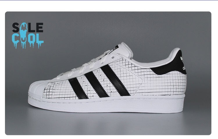 adidas photoスタンド(非売品) adidas photoスタンド(非売品) 国内12月6日発売予定】ニンジャ