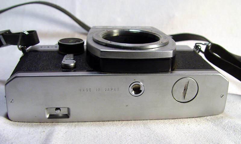 Sears TLS 35mm SLR camera body, fully functional w/ M42 screw mount