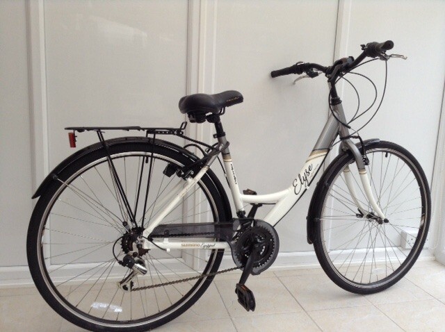 halfords bike wheel straightening