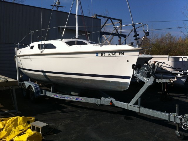 2006 Hunter 25
