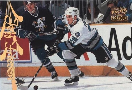 1997-98 Pacific Paramount - Jeff Friesen #164