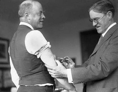 Everyone getting flu shots mayor Boston no exception Mayor Pet- 1918 Old Photo