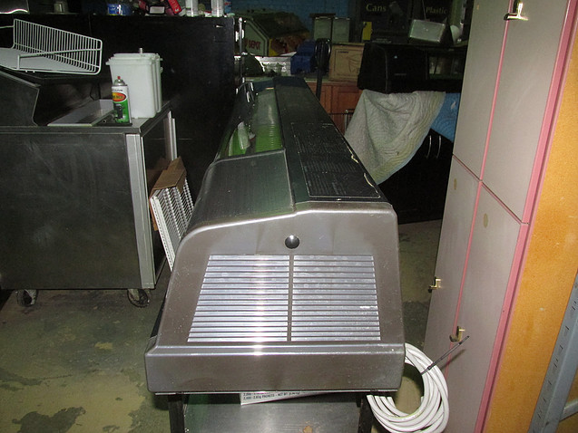 hoshizakl sushi case