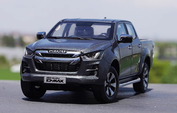 1/18 Dealer version alloy diecast model Isuzu D-MAX Pickup