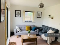 1 bedroom in Galleons Drive, Barking, IG11 (#1102216)