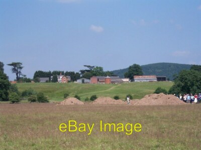 Photo 6x4 Time Team's Big Roman Dig at Old Weir Farm near Kenchester Publ c2005