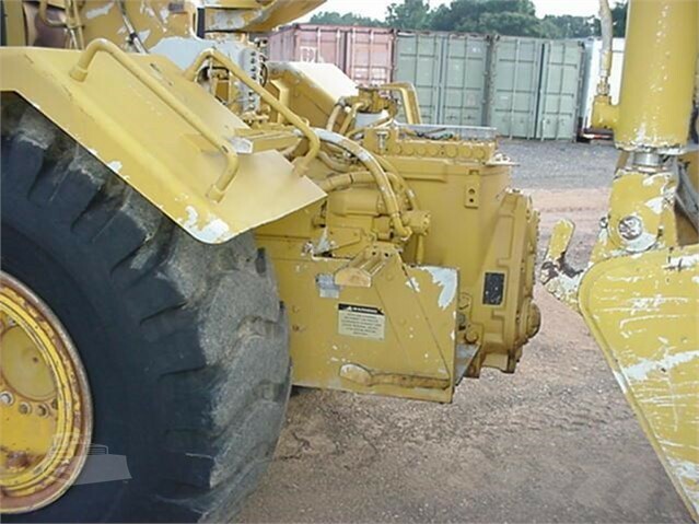 1995 JOHN DEERE 762B Scraper 6052 Hours 23.5X25 Tires Runs well, normal wear