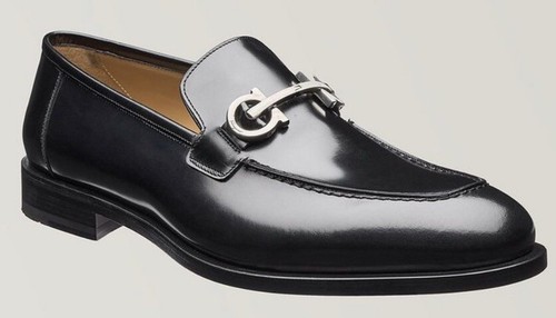 Salvatore Ferragamo ブラックレザー ローファー EEE美品 ☆Salvatore Ferragamo☆ブラックレザーローファー☆正規品