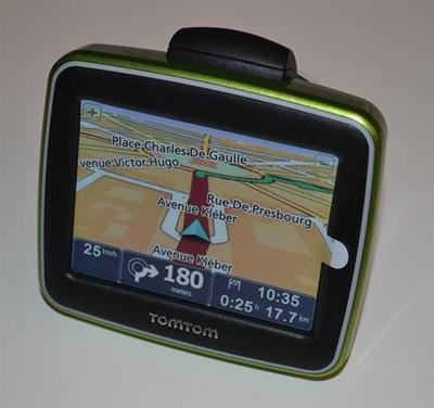 TomTom Navi Start Classic IQ * GRÜN * Zentral Europa 19 Länder Navigation NEU