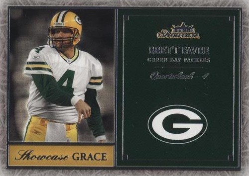 2004 Fleer Showcase Brett Favre #10 SG