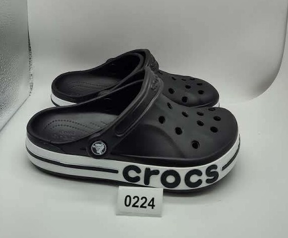 Crocs Unisex-Adult Bayaband Clogs, Black/White Sz 4M/6W