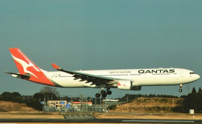 Qantas Airways Airbus A330-300 VH-QPJ @ Tokyo Narita 2021