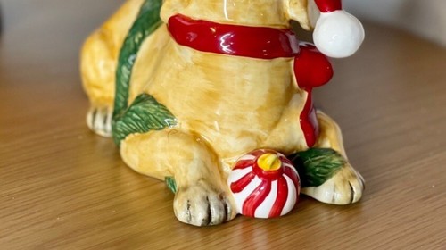 Blue Sky Clayworks Christmas Labrador Golden Dog Figurine NWT Auth Retailer HTF