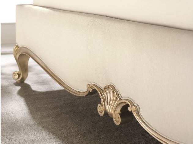 Caracole Bed Night and Day queen size