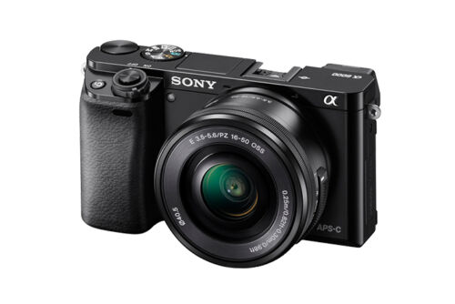 Sony Alpha ZV-E10 - APS-C Interchangeable Lens Mirrorless Vlog Camera Kit -  Black (Renewed)