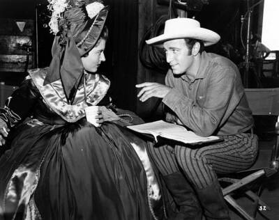 The Adventures Of Jim Bowie 1956 With Narda Onyx Scott Forbes OLD TV PHOTO 4