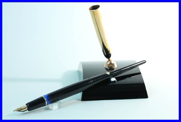 1964 MONTBLANC Piston Fountain Pen N° 204 Deskbase / BROAD
