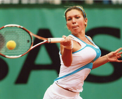 Simona Halep UNSIGNED photograph - N288 - Romanian tennis player - NEW IMAGE