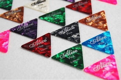 12 x large triangle guitar picks plectrums thin medium heavy