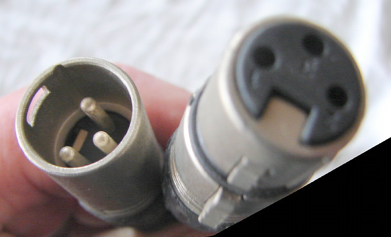 1- 30 foot cotton microphone cable UL5