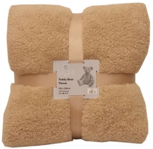 Hiyoko Virgin Mary Mink Blanket – Soft Polyester Throw Bedspread, 90x75 Inches, Multi-Color Animal Theme