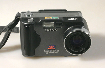 SONY Cyber-shot 12.1メガピクセル Amazon.com : Sony Cybershot DSCW200 12.1MP Digital Camera