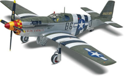Revell 1:32 P-51B Mustang Plastic Model Kit 85-5535